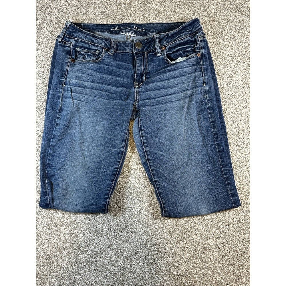 American Eagle Outfitters Skinny Jeans in Medium Blue Wash